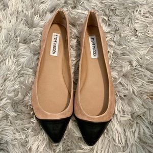 NWT Steve Madden Nude and Black Suede Flats
